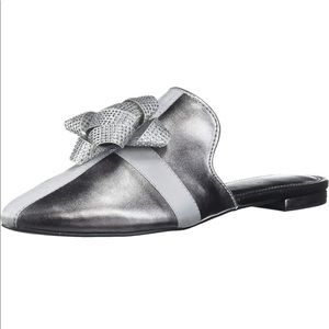 NIB Katy Perry Silver Stephanie Mule
